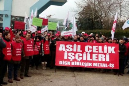 Grevi ertelenen Asil Çelik'te tiner tenekesi patladı: 1 işçi yaralandı