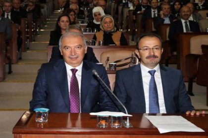 İBB Başkanlığına Mevlüt Uysal seçildi