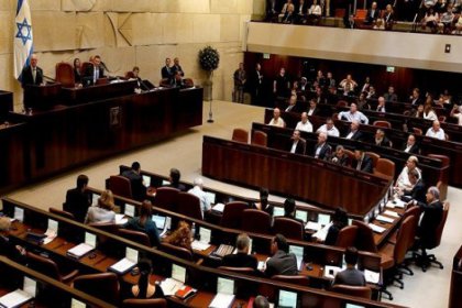 İsrail, Arapça'yı resmi dil olmaktan çıkarıyor