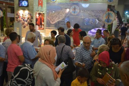 İzmir Enternasyonal Fuarı’na Dikili damgası