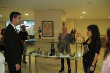 Kartal Belediyesi’nde 'Karma Seramik' sergisi açıldı