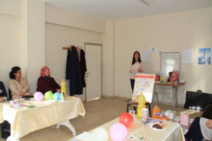 Kartal Belediyesi'nden kadın sağlığı eğitimi