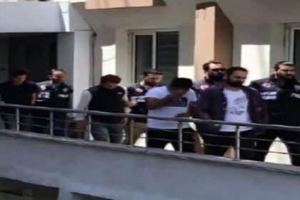 Köprüde asılı Fenerbahçe bayrağını yakanlar yakalandı