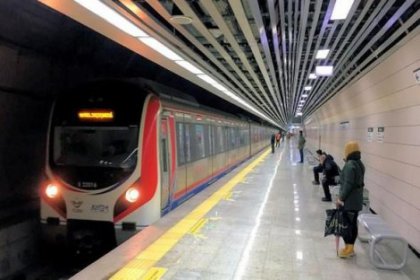 Marmaray'da arıza! Seferler gecikmeli yapılıyor