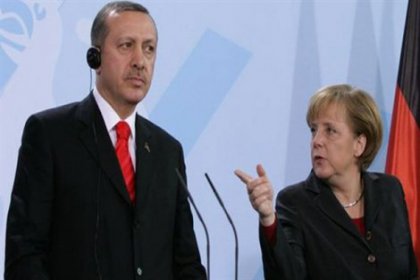 Merkel, Erdoğan'dan İncirlik'e izin ve Deniz Yücel'in serbest bırakılmasını istedi