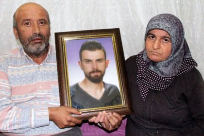 Oğlunu döverek öldüren 6 kişinin tahliye edilmesine tepki gösteren anne: 'Adalet bu mu?'