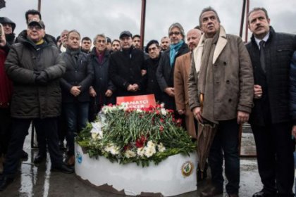 Sanatçılar teröre karşı birlik mesajı verdi