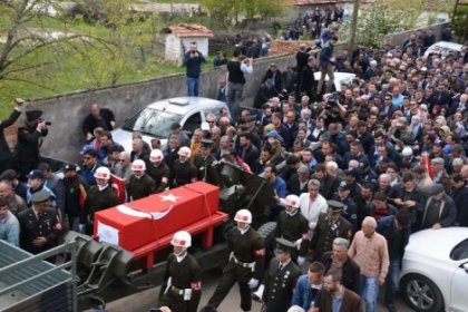 Şehit uzman çavuş Turgut Kurtçu son yolculuğuna uğurlandı