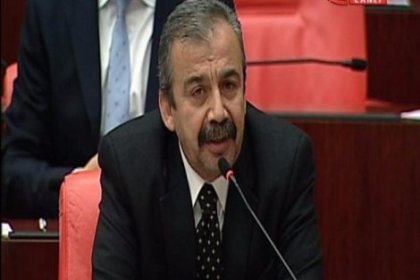 Sırrı Süreyya Önder siyaseti bırakıyor: Büyük hayal kırıklıklarım var