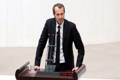 'Spor Bakanı, Erdoğan'ın talimatı olmadan bir şeyleri değiştiremez'