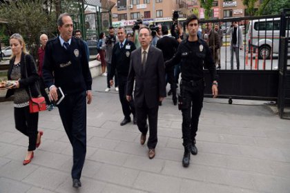 Süleyman Yeşilyurt Atatürk'e hakaretten tutuklandı