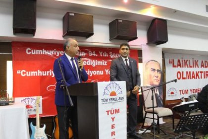 Tüm Yerel-Sen Cumhuriyet'in 94. yılını coşkuyla kutladı