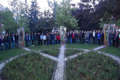 'Üç fidan' idam edildikleri saatte anıldı