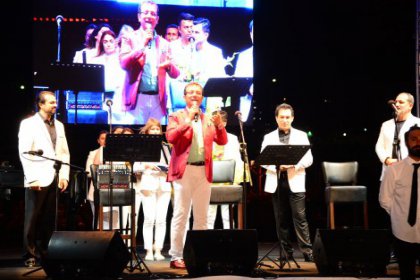 Üç tenor Beylikdüzü'nü klasik müziğe doyurdu