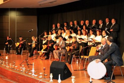 Uğur Mumcu 'Mum ışığında türküler' konseriyle anıldı