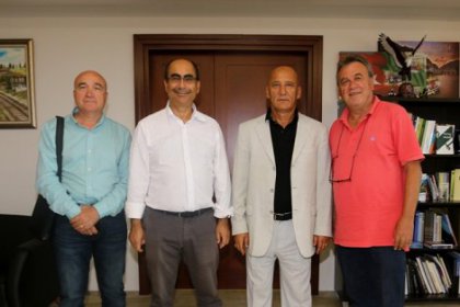 Ünlü yönetmen Derviş Zaim'den Başkan Altınok Öz'e ziyaret