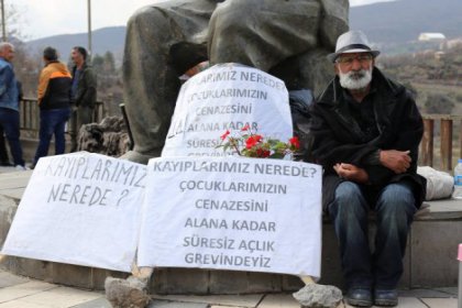 Vali'den oğlunun kemiklerini bekleyen Kemal Gün'e: Kemikleri, Erzurum'a gömersen veririz!