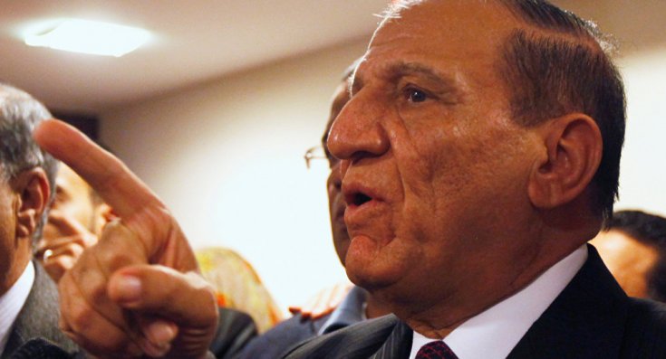 Sisi'ye rakip çıkan eski general gözaltına alındı