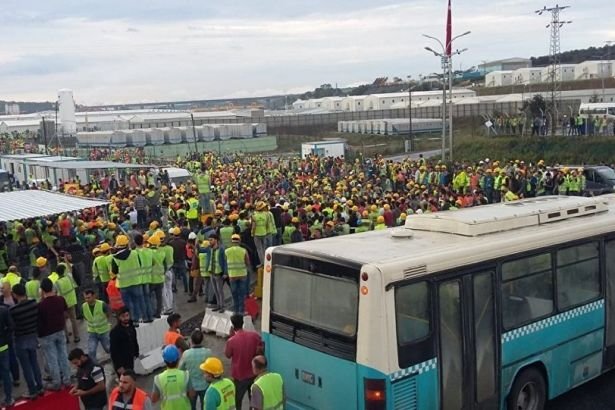 24 havalimanı işçisi tutuklandı
