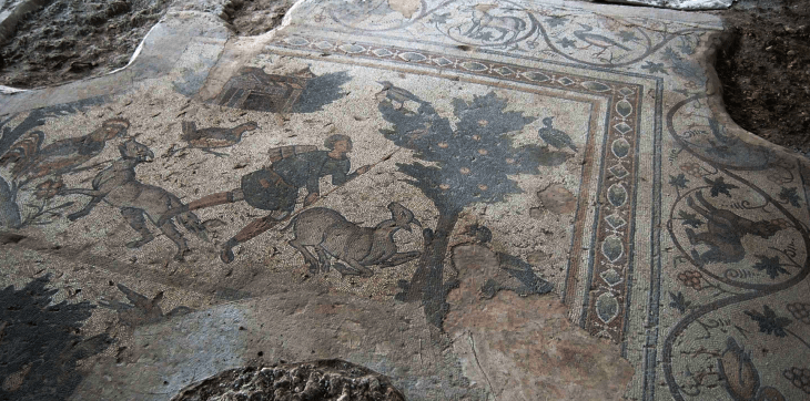2400 yıllık Germenicia Antik Kenti'nin mozaikleri gün yüzüne çıkarılıyor