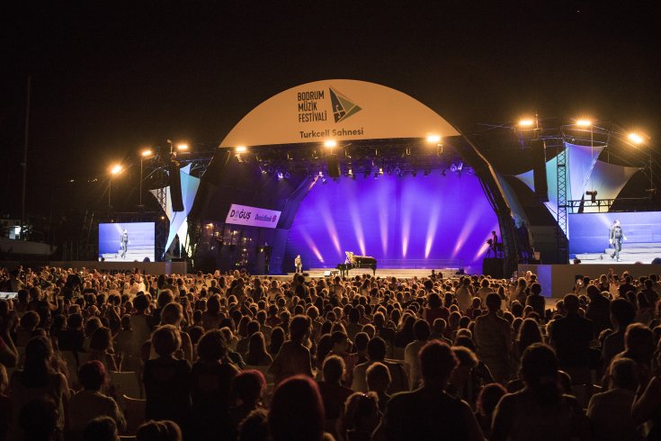 5 günde 209 müzisyen ve 20 bin müzikseveri ağırlayan 14. Bodrum Müzik Festivali sona erdi