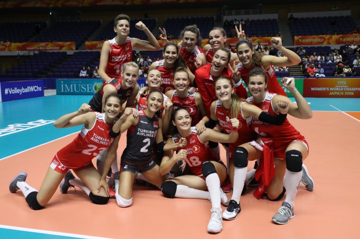 A Milli Kadın Voleybol Takımı Dünya Şampiyonasına galibiyetle başladı