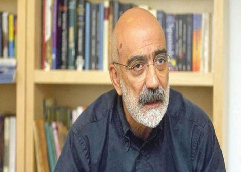 Ahmet Altan'a 'Cumhurbaşkanı'na hakaret'ten para cezası