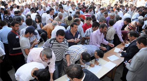 AKP'nin iktidar olduğu 16 yılda işsizlik yüzde 421 arttı