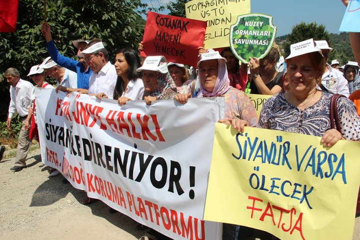 AYM: Barışçıl gösteri cezalandırılamaz