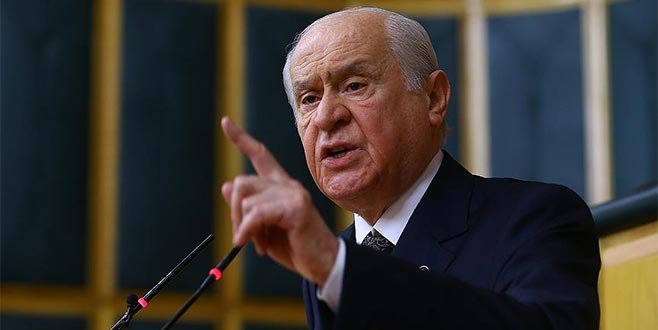 Bahçeli'den tehdit: ''Sarı yelek terörüne özenen varsa bunun bedelini çok ağır öder'