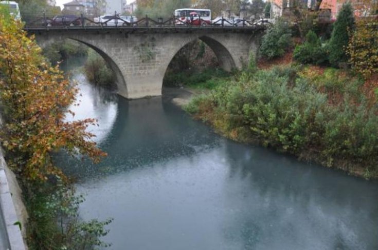 Bartın Irmağı simsiyah!