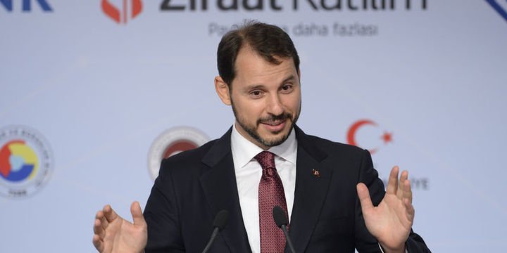 Berat Albayrak, 'Yeni Ekonomi Programı'nı açıkladı: 'İhalesi başlamamış projeler askıya alınacak'