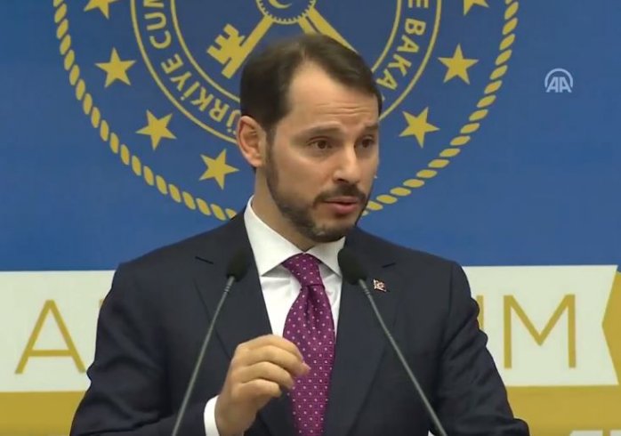 Berat Albayrak: Eylül ayı enflasyon raporuna baktığımızda büyük operasyonu 2 ayda püskürttük