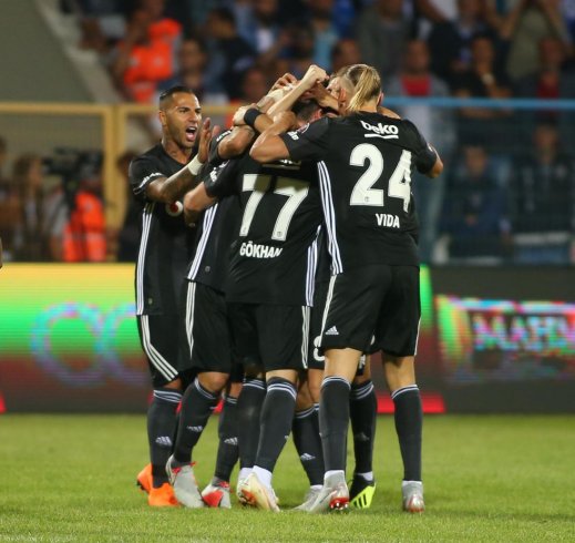 Beşiktaş, Büyükşehir Belediye Erzurumspor'u 3-1 yendi