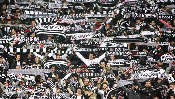 Beşiktaş, ceza ihtimaline karşı Avrupa maçlarına taraftar götürmeme kararı aldı