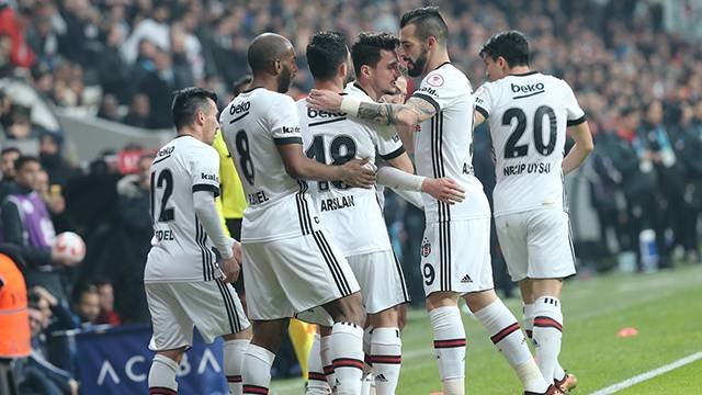 Beşiktaş Kupa Maçında Gençlerbirliği'ni 3-1 yendi Beşiktaş Kupa Maçında Gençlerbirliği'ni 3-1 yendi