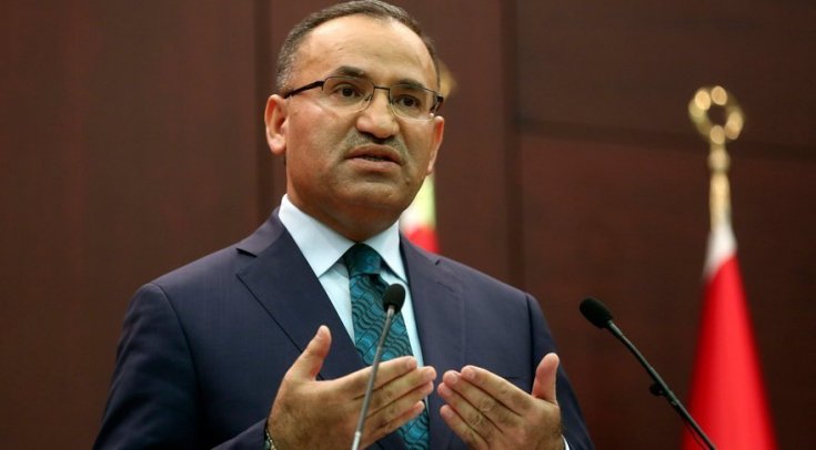 Bozdağ: Seçim sonucunu değiştireceğini düşünenler aldanıyor