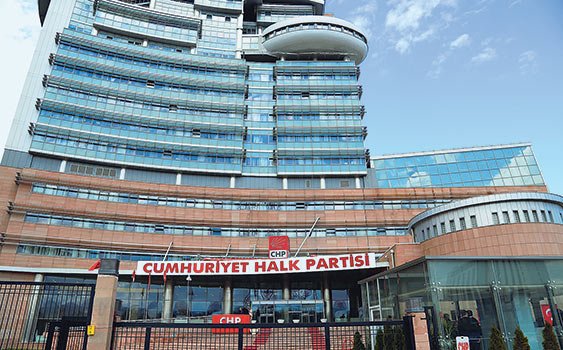 CHP Kandıra ilçe örgütü istifa etti