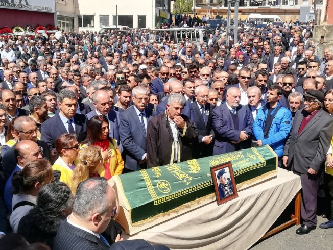 CHP lideri Kılıçdaroğlu'nun amcası Mehmet Karabulut son yolculuğuna uğurlandı
