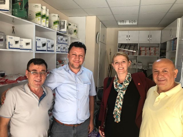 CHP Uzunköprü İlçe Başkanı Becan ve Edirne Milletvekili adayı Atalay, esnaf ziyaretlerine başladı