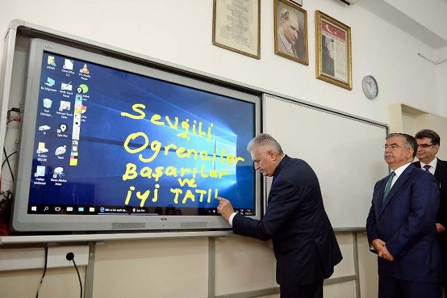 CHP'den Binali Yıldırım'ın '4 milyar 39 milyon fidan diktik, inanmayan saysın' sözlerine yanıt