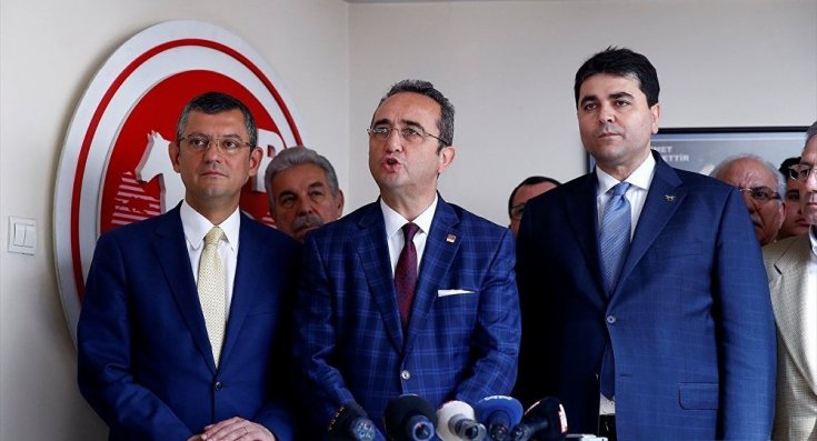 CHP'den Demokrat Parti'ye 'erken seçim' ziyareti