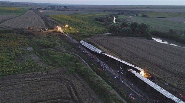 "Çorlu'daki tren faciasında TCDD yönetimi aklandı, tüm fatura yol bakım onarım ekibine çıkarıldı"