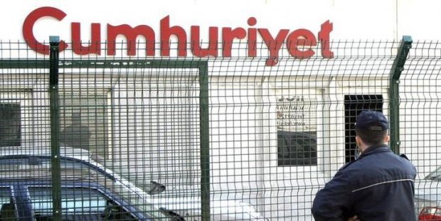 Cumhuriyet gazetesinde istifalar devam ediyor