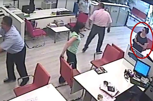 Darbeci general Semih Terzi'nin eşi Nazire Terzi'ye 18 yıl hapis Darbeci general Semih Terzi'nin eşi Nazire Terzi'ye 18 yıl hapis