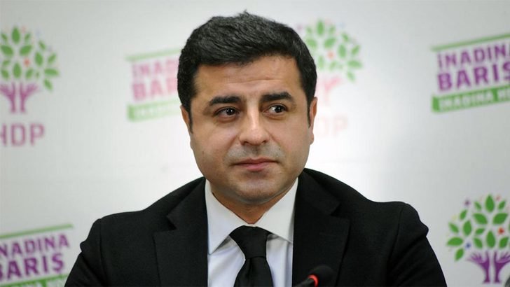 Demirtaş: HDP’nin bir an önce tatil havasından çıkıp sahaya inmesinde fayda var