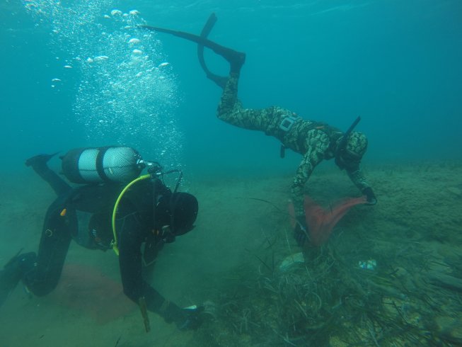 Deniz dibi temizliği Turgutreis’te devam etti