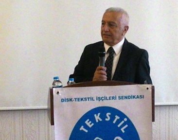 DİSK Tekstil İşçileri Sendikası başkanı Kazım Doğan; DİSK Genel Başkanlığı milletvekilliği basamağı değildir! DİSK Tekstil İşçileri Sendikası başkanı Kazım Doğan; DİSK Genel Başkanlığı milletvekilliği basamağı değildir!