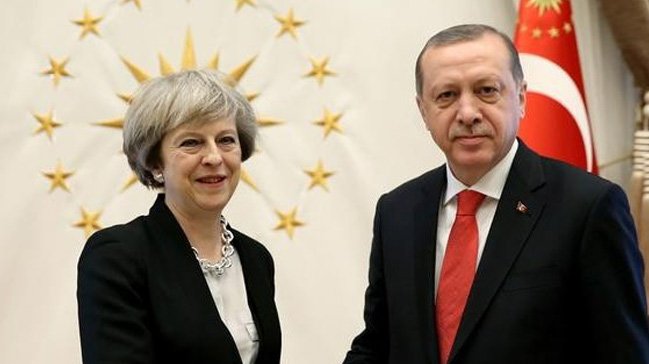 Erdoğan, İngiltere Başbakanı May ile telefonda görüştü