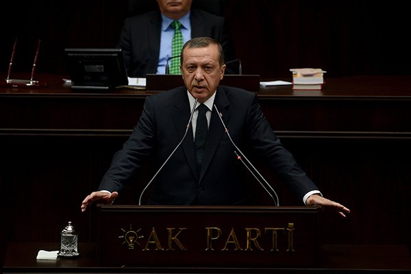 Erdoğan: Sistemin henüz tam oturmamış olmasından dolayı bakanlıklarda sıkıntı, bürokraside rehavet var